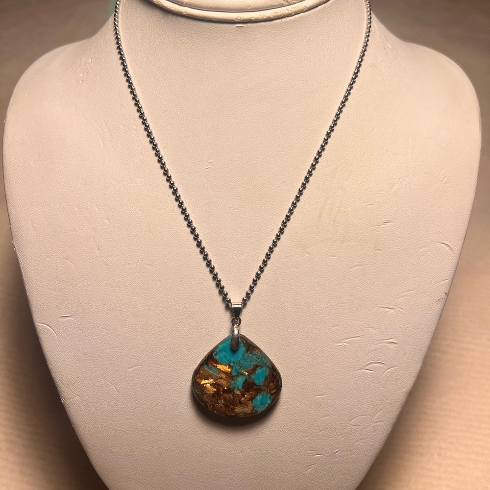 Sale NWOT Copper Lake Turquoise Silver Pendant Necklace